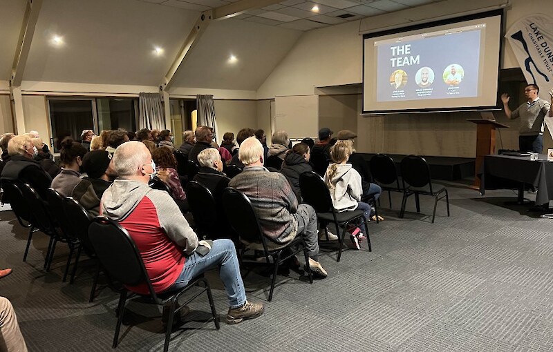 Cromwell community members attending the presentation by the Lake Dunstan Charitable Trust.