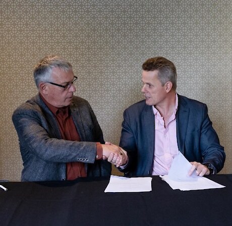 Terry Nicholas, Upoko of Hokonui Rūnanga and Greg Visser, Akuo Energy