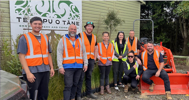 Te Tapu o Tāne crew with Jana Davis (CE) seated far right.